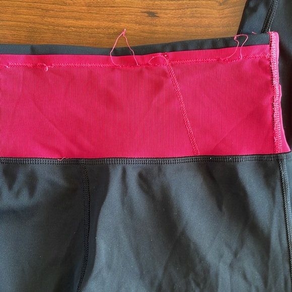 COPY - Puma Athletic Pink and Black Workout Leggings Pants - Picture 6 of 7